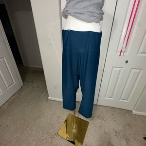 Old Navy Deep Teal Cropped Leggings